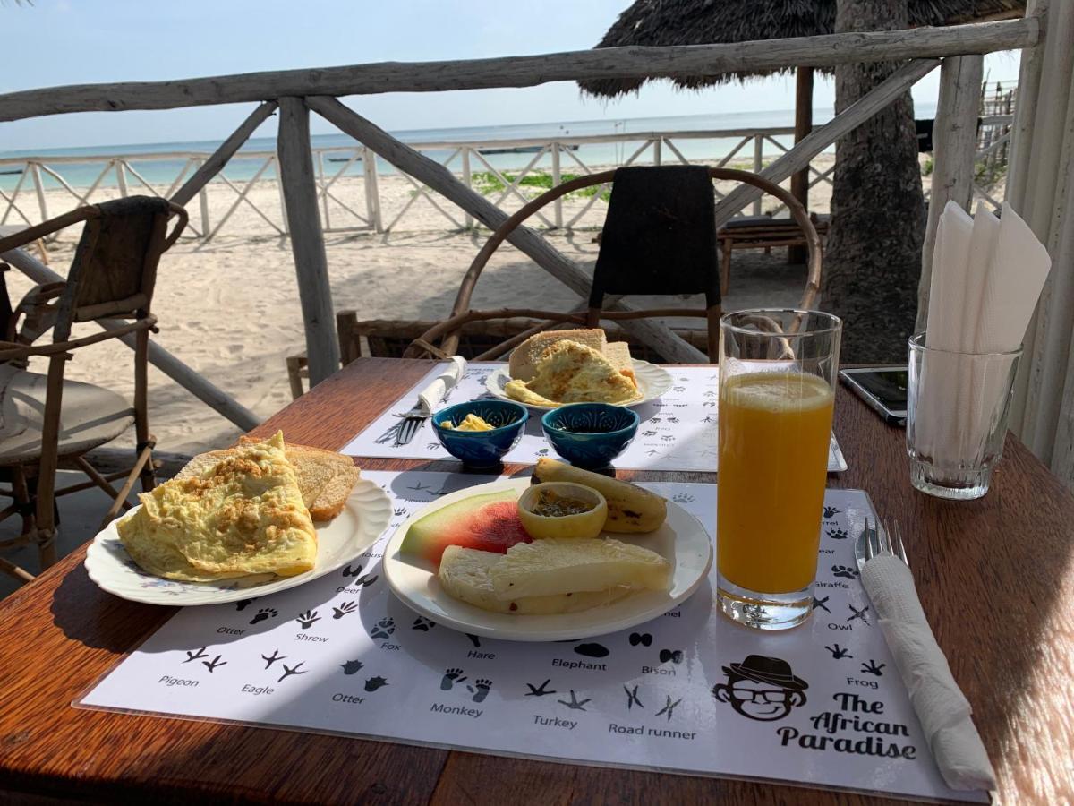 The African Paradise Beach Hotel 브웨주 외부 사진